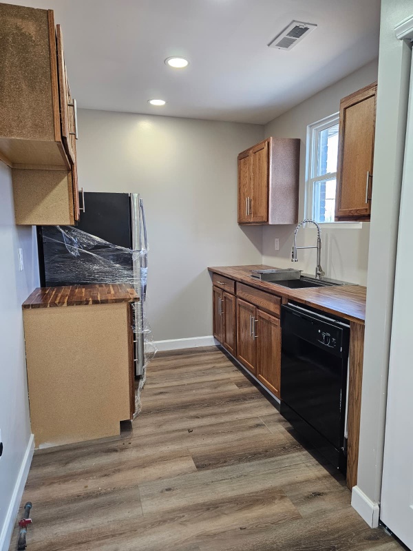 4904 Sherman Oaks Dr #A - Photo 4 of 20