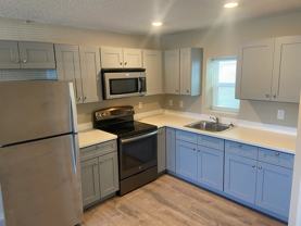 302 N Independence St - Photo 1 of 1