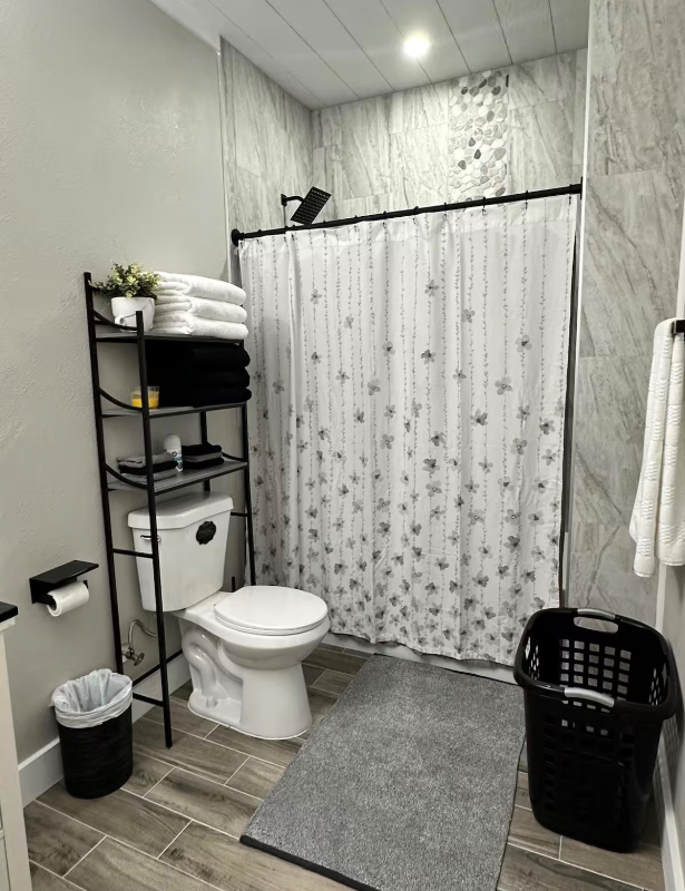 1135 Red Fox Rd - Photo 6 of 19