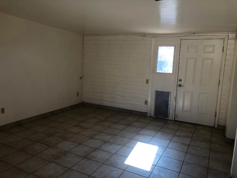 1703 E 13th St - Photo 7 of 17