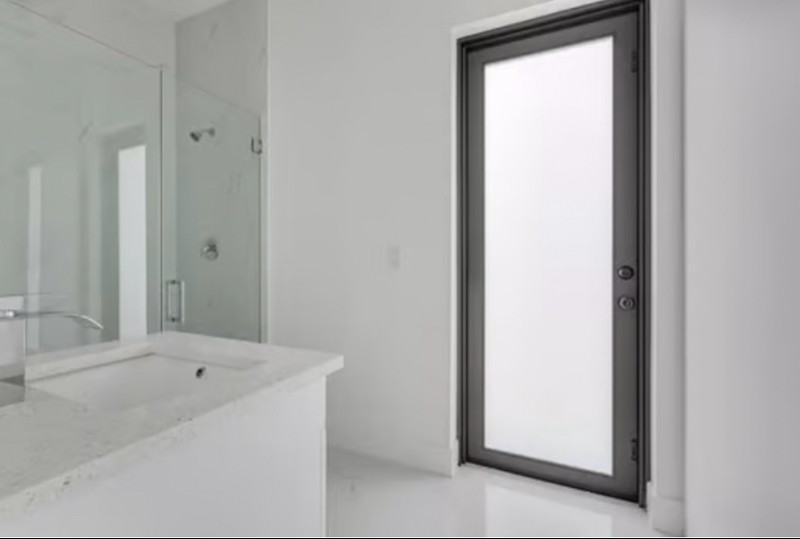 905 Wabasso Ct - Photo 6 of 10