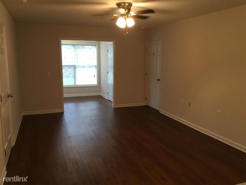 2002 Technology Woods Dr - Photo 5 of 10