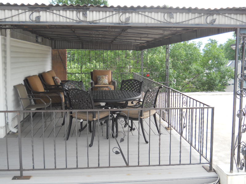 918 S Pennsylvania St #208 - Photo 3 of 4