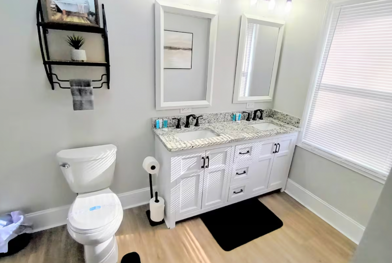 2429 Remount Rd - Photo 3 of 10