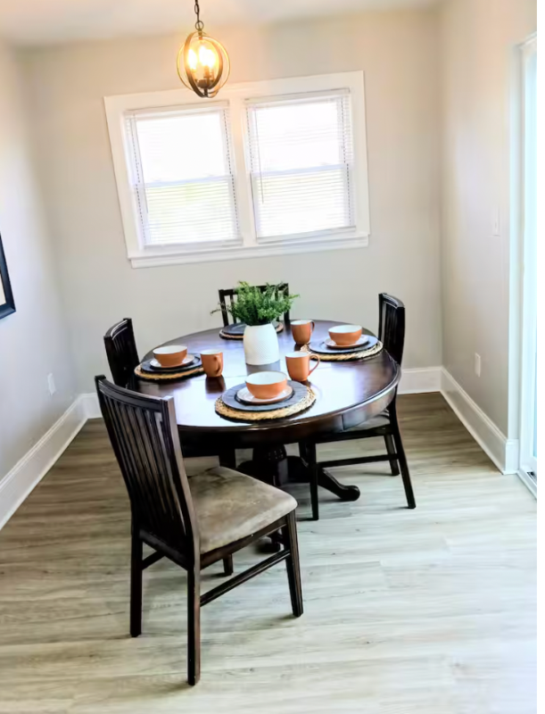 2429 Remount Rd - Photo 6 of 10