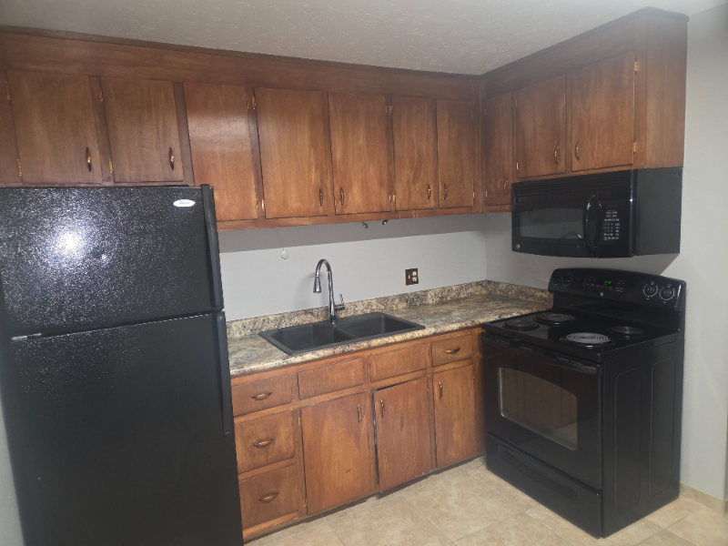 918 S Pennsylvania St #306 - Photo 3 of 10