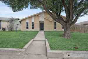 featured image of 6013 Cedar Ln