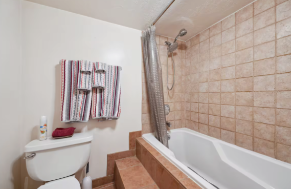 13046 S Mountain Crest Cir - Photo 3 of 10