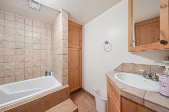 13046 S Mountain Crest Cir - Photo 5 of 10