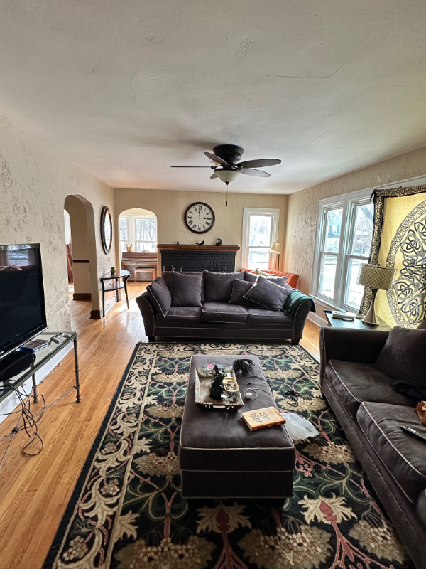 1401 Euclid Ave - Photo 5 of 13