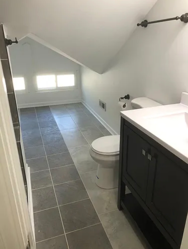 5849 W Midway Park #3rdFL - Photo 3 of 10