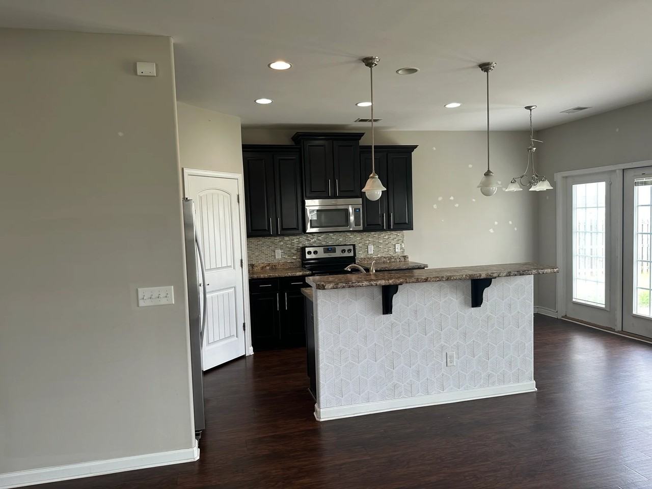 214 Lakepointe Dr - Photo 7 of 21