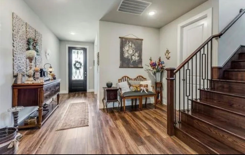 1312 Caprock Dr - Photo 2 of 16