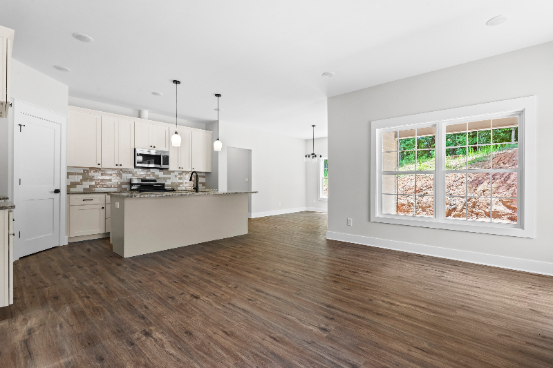 155 Vast View Way - Photo 3 of 17