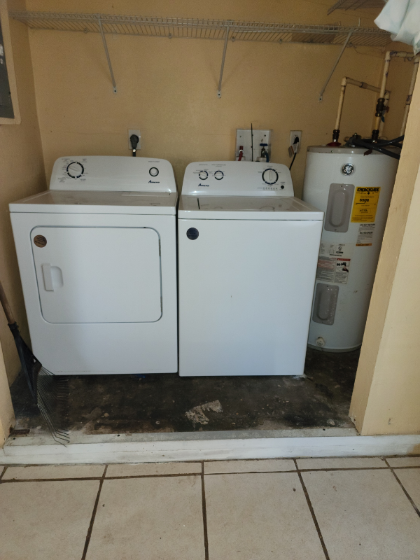 4316 28th Ave - Photo 3 of 4