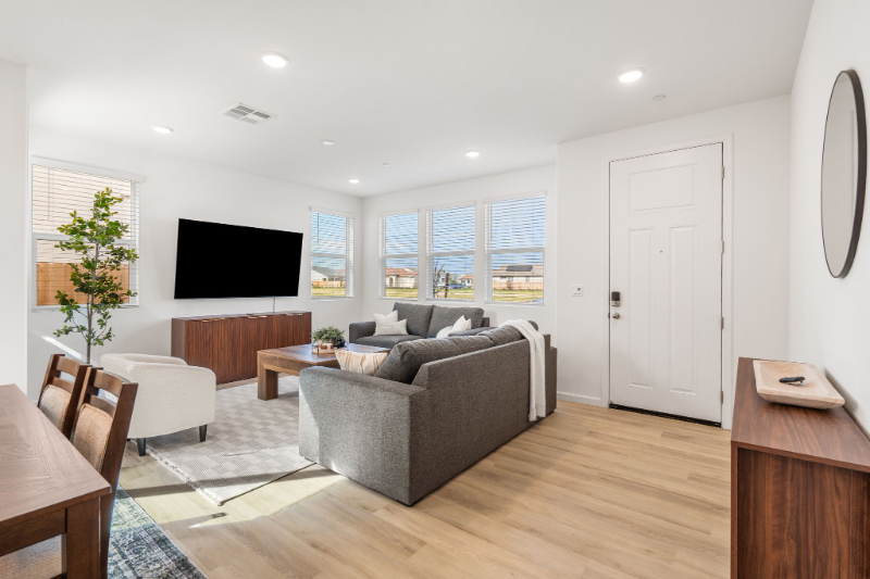 8304 Eleodoro Way - Photo 2 of 20