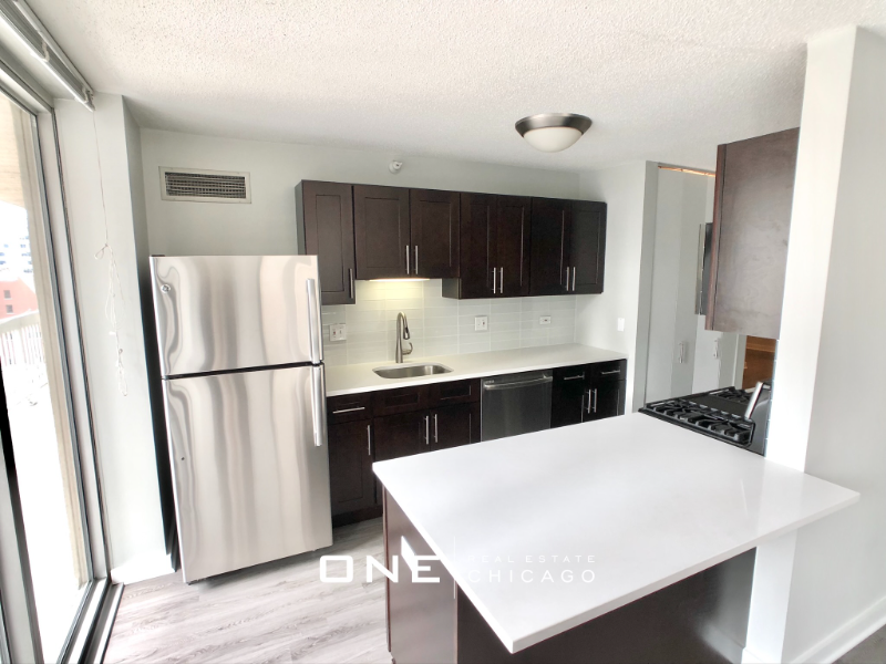 525 N State St #2 - Photo 2 of 19