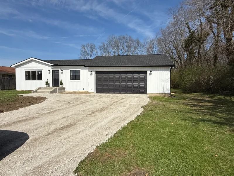 2492 Cincinnati Brookville Rd - Photo 2 of 17