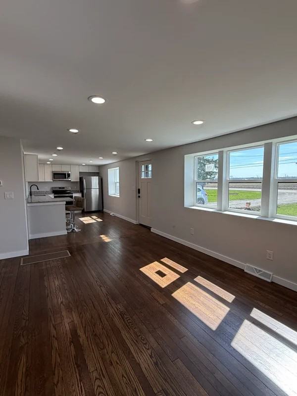 2492 Cincinnati Brookville Rd - Photo 4 of 17