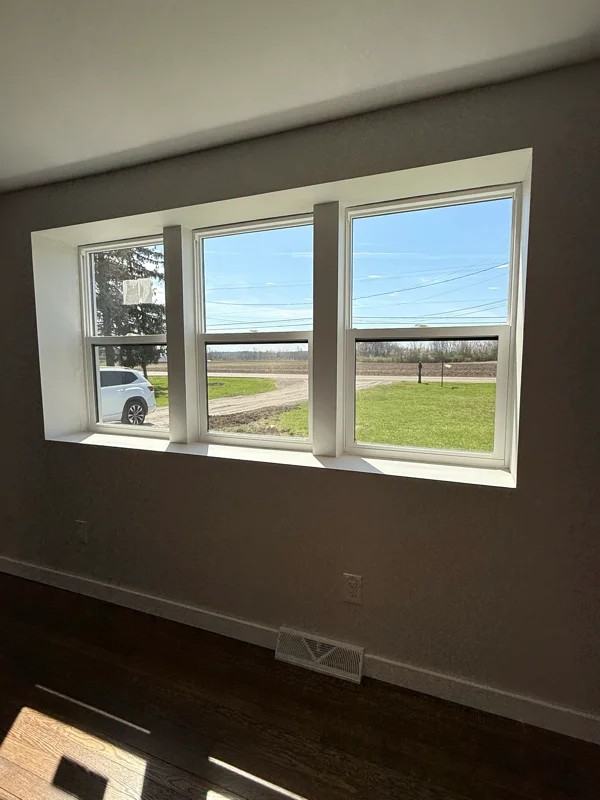 2492 Cincinnati Brookville Rd - Photo 6 of 17