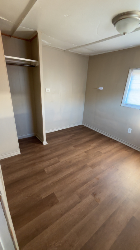 1716 E Market Ave #5 - Photo 2 of 11