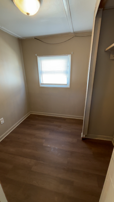 1716 E Market Ave #5 - Photo 6 of 11