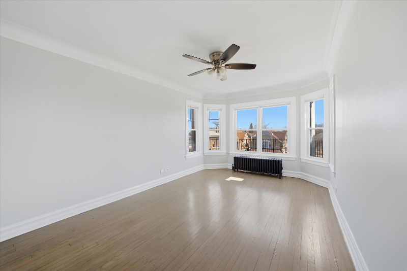 11434 S Indiana Ave #1 - Photo 2 of 10