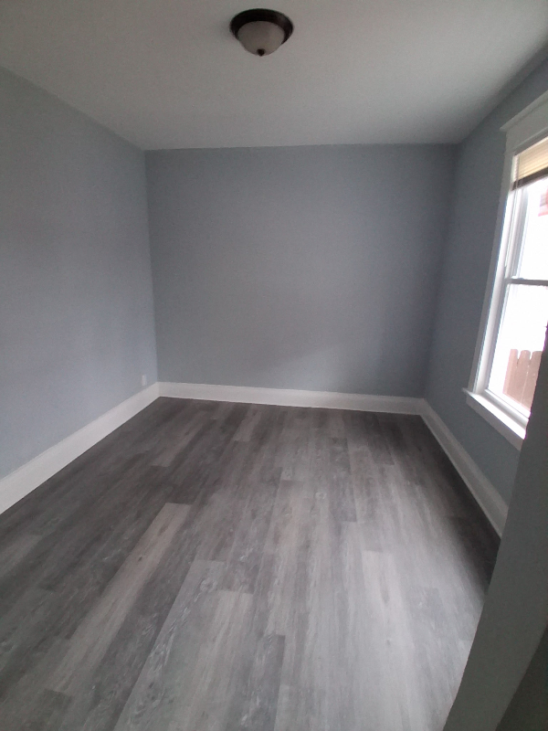 2875 W Grant St - Photo 2 of 5