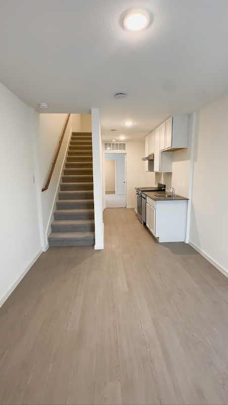 5018 Primrose Rdg - Photo 2 of 20