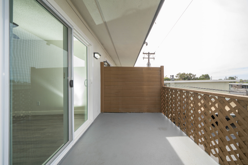 1150 Meadow Lake Dr #05 - Photo 7 of 15