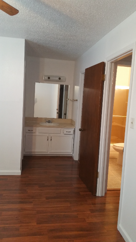 964 Winter Garden Dr #39 - Photo 4 of 5