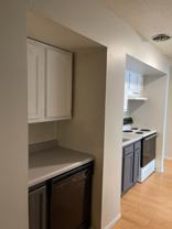 515 E Burlington St #11 - Photo 1 of 1