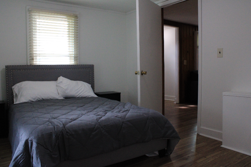 2110 Hawthorne St - Photo 7 of 20