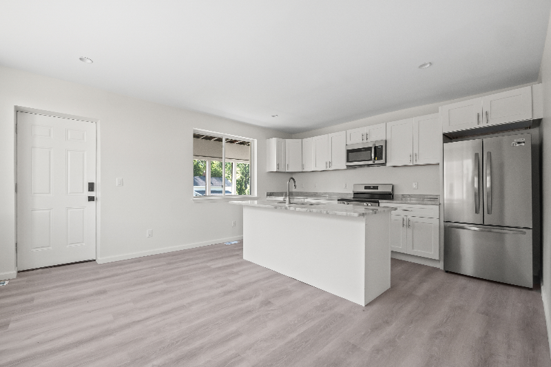 34 Cross St #3 - Photo 3 of 21