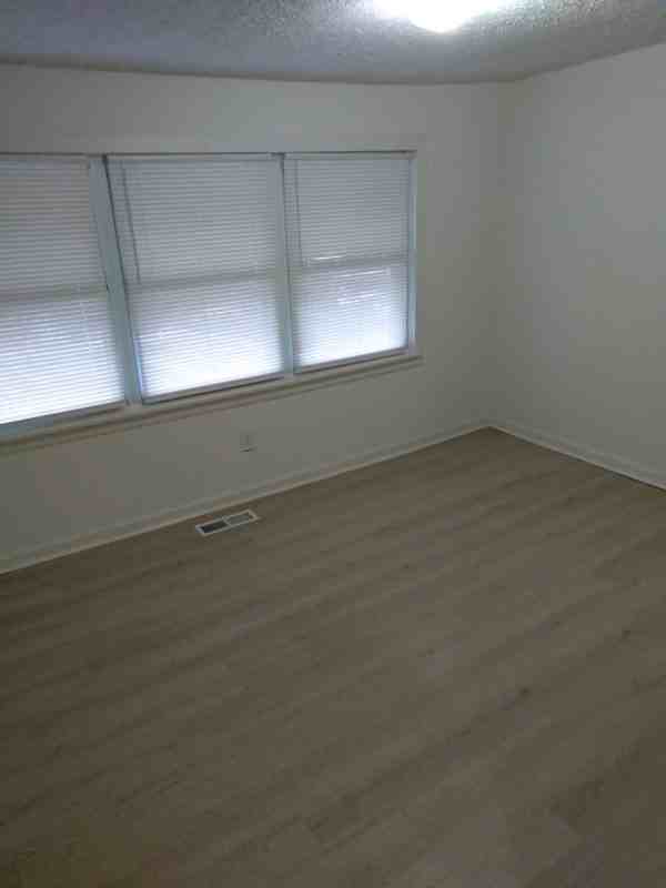 2764 Yarnall Rd - Photo 3 of 22