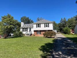 featured image of 2271 Sunburst Rd