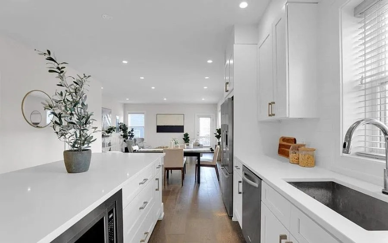 456 Randolph St Nw #1 - Photo 6 of 20