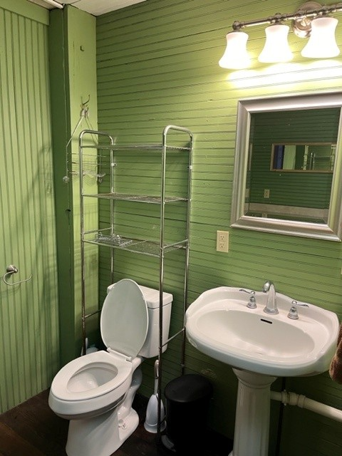 415 1/2 N Gilbert St - Photo 7 of 12