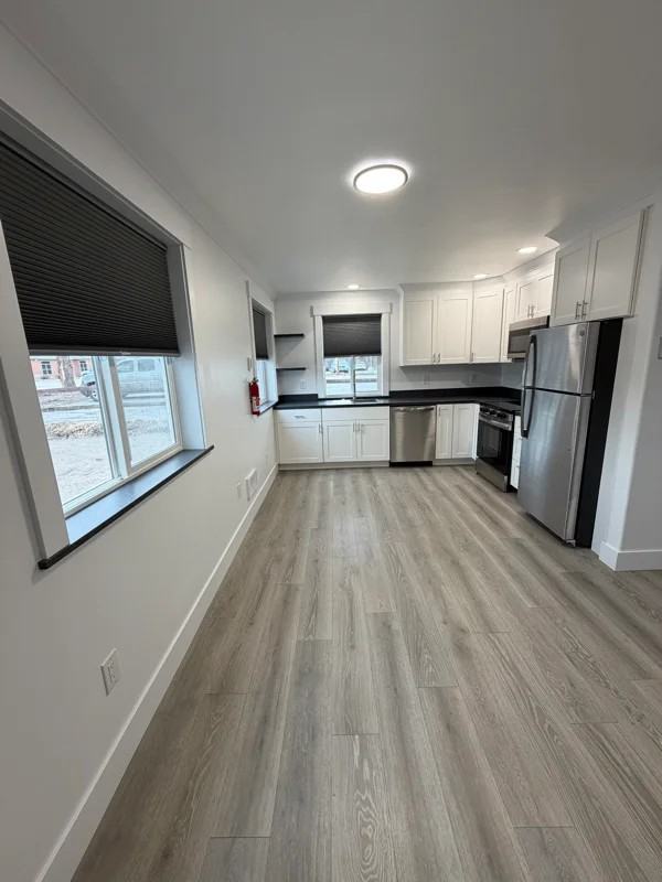 205 1st Ave - Photo 3 of 9