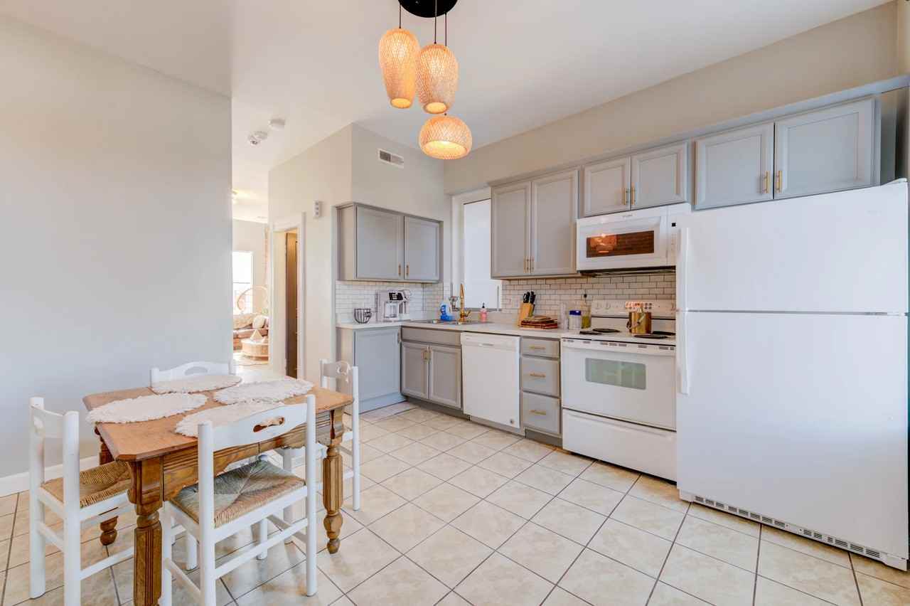 1707A S 9th St - Photo 5 of 11