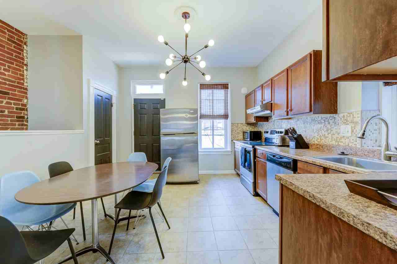 1705A S 9th St - Photo 6 of 12