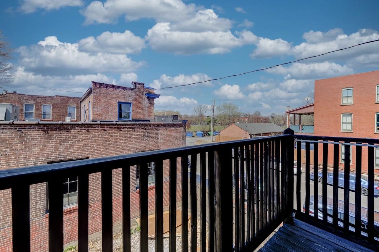 1701A S 9th St - Photo 6 of 13