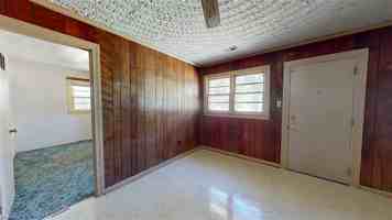 featured image of 4601 Maplewood Dr