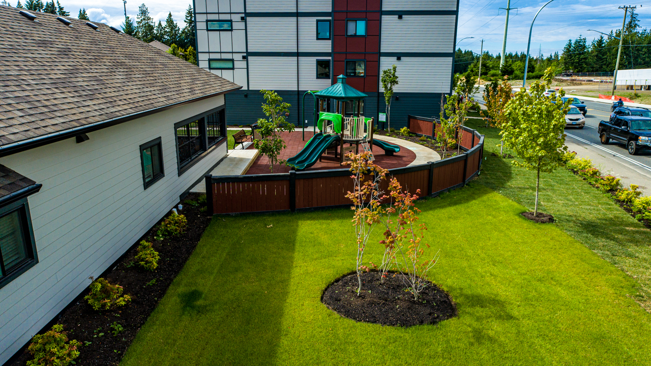 Mission Place Apartments - Photo 2 of 7