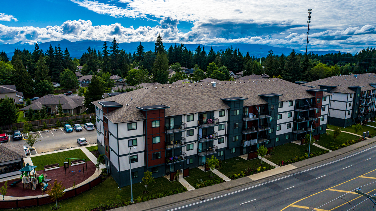 Mission Place Apartments - Photo 4 of 7