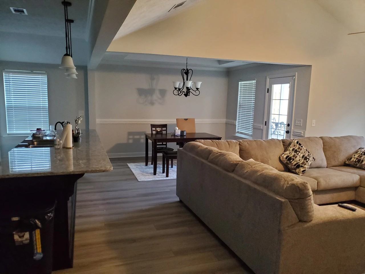 529 Jensen Ln - Photo 3 of 19