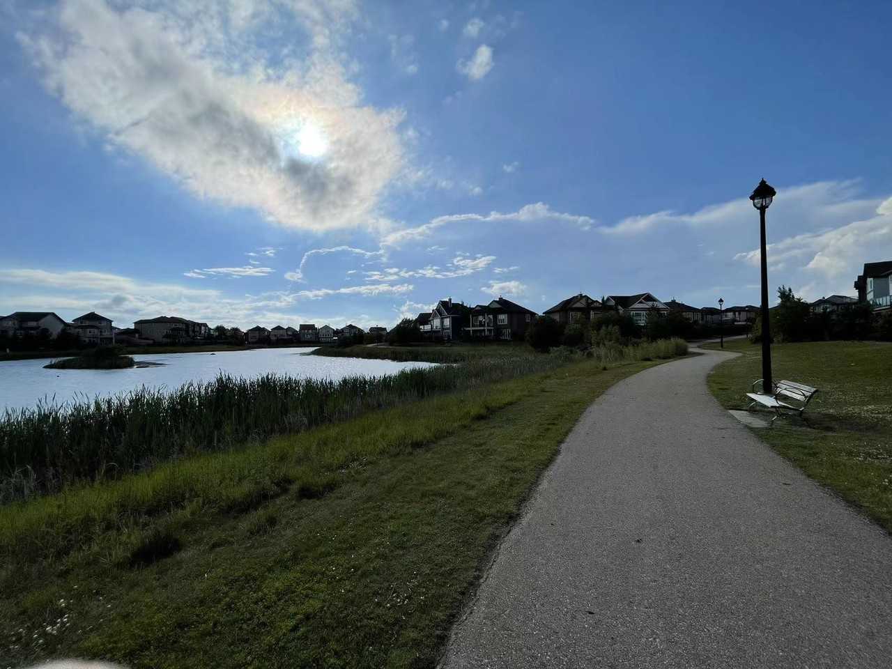 676 178 St Sw - Photo 4 of 21