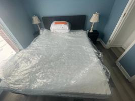 featured image of 8 Robinwood St