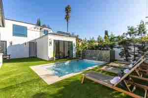 featured image of 1161 Stearns Dr