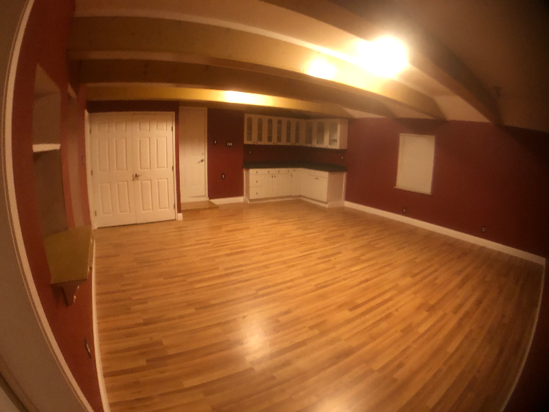 906 Sycamore Ln - Photo 5 of 12